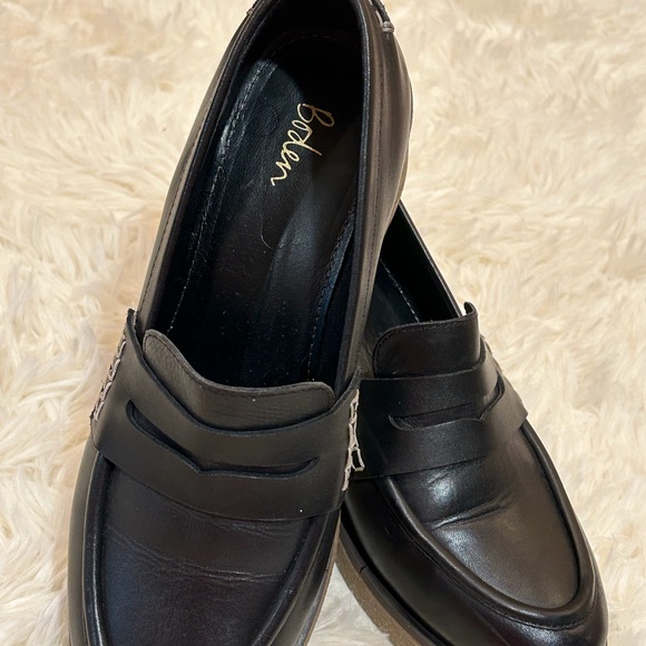 Boden Navy Chunky Heel Loafer - Picture 4 of 10